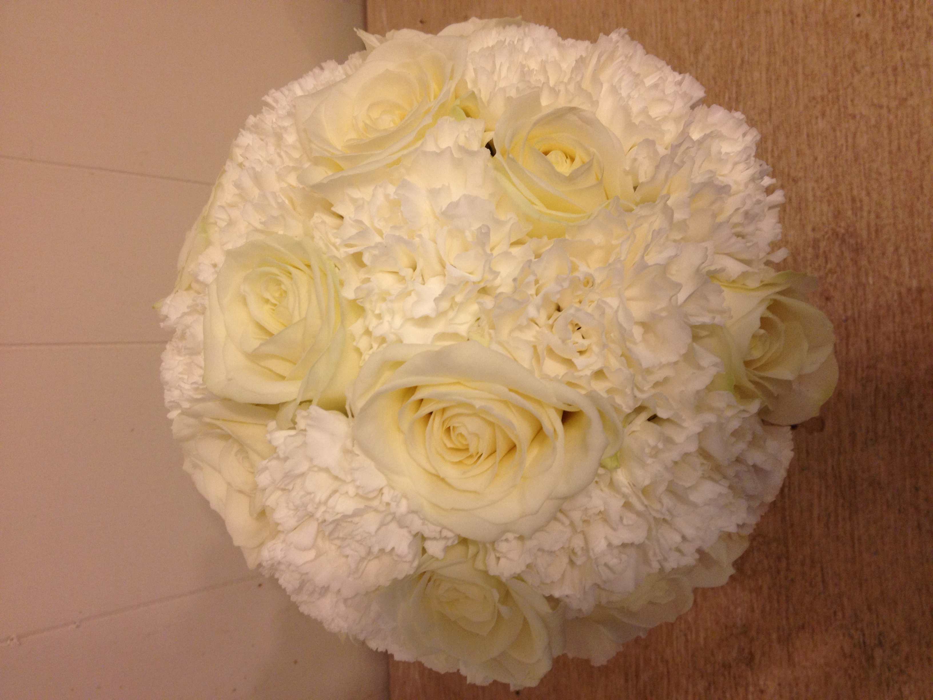 Bridal Flowers & Bouquets Wedding Flowers LeicesterWedding Flowers